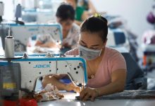 Фото - В Камбодже увеличили минимальные зарплаты работников швейных фабрик